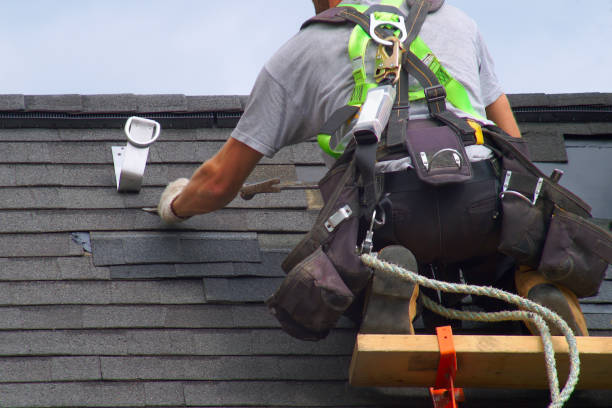 Best Flat Roof Repair Services  in Chehalis, WA